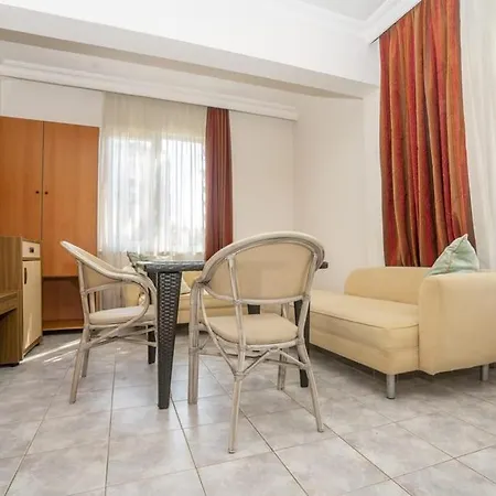 Kleopatra Carmen Apartahotel Alanya