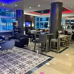 Kleopatra Carmen Aparthotel *