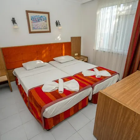 Kleopatra Carmen Aparthotel